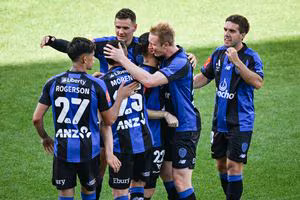 Auckland FC stay top with win over Macarthur FC