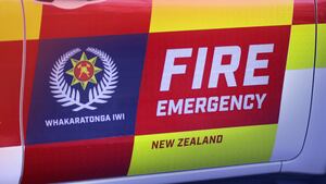 Bus destroyed by fire in Auckland suburb of Epsom